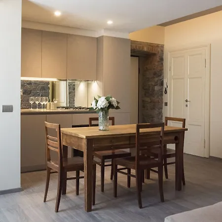 Joivy Elegant 1br Flat Near Centre 아파트 *