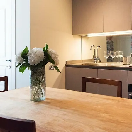 Joivy Elegant 1br Flat Near Centre Апартаменты