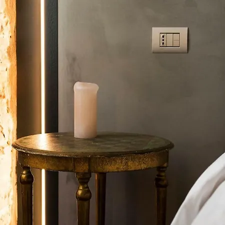 Joivy Elegant 1br Flat Near Centre Комо